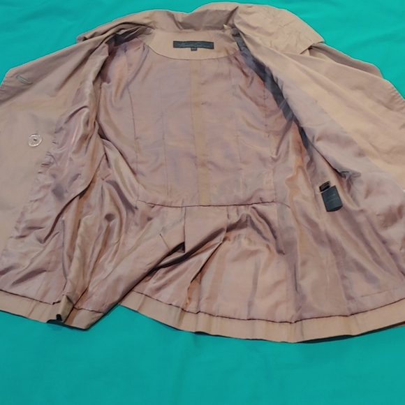 EUC KENNETH COLE NEW YORK WOMEN'S TRENCH COAT US MED - Picture 7 of 17